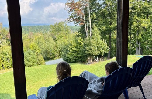 Stratton Mountain House | Family Friendly Stratton Home for All Seasons, 7 min to ski mountain
