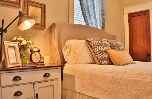 Hermann House | Farmstyle Rental :: Perfect for 4 People!