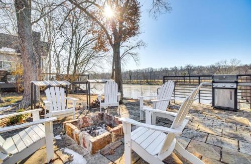 Cotter House | 'Fish House' w/Deck, Fire Pit & River Views