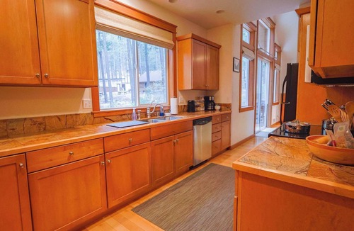 Winthrop Cabin | Forest Meadow Cabin