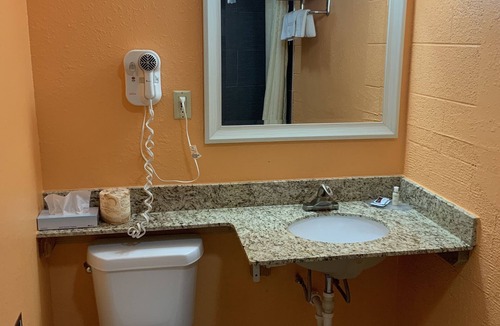 Oberlin Hotel | Frontier Motel