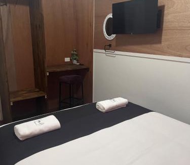 Gin Gin Hotel | Gin Gin Budget Accommodation