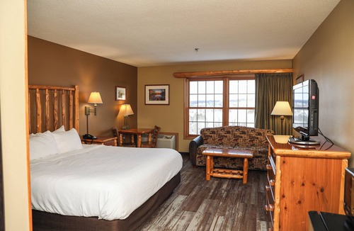 Ely Resort | Grand Ely Lodge Resort & Conference Center