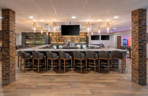 Williston Hotel | Grand Williston Hotel and Conference Center