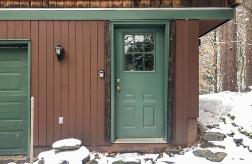 Stowe Area Apartment | Great Value in Stowe w/kitchenette, free WiFi - near trails