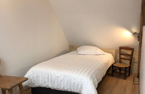 Bazouges-sur-le-Loir Bed & Breakfast | Guesthouse near La Flèche, pets allowed
