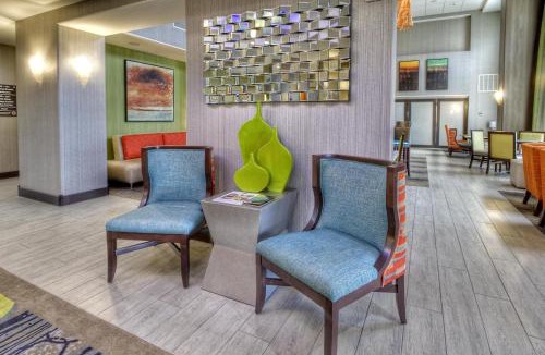 Ada Hotel | Hampton Inn and Suites Ada