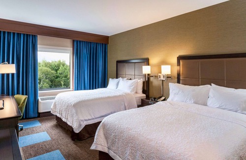Duluth Hotel | Hampton Inn & Suites Duluth North/Mall Area
