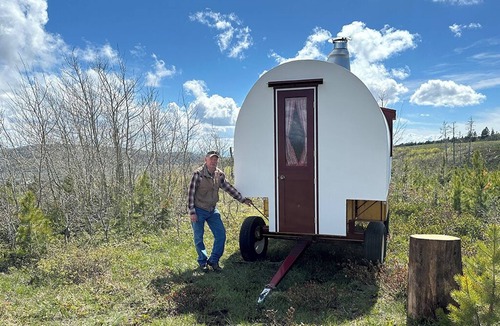 Casper Mountain House | Hand-Crafted Sheep Wagon ~ Luxuriously Rustic ~ Private Meadow Site