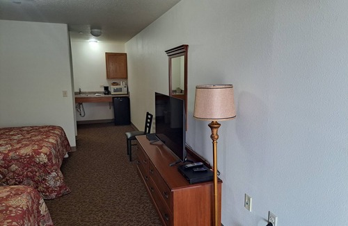 Wright Hotel | Hanks Reno Junction Lodge