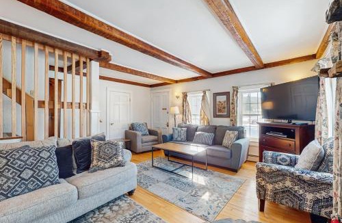 Stowe House | Harvest Farmhouse