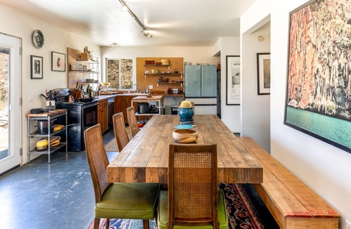 Morongo Valley House | HDP The Compound - Sleeps 16+, Perfect for Groups