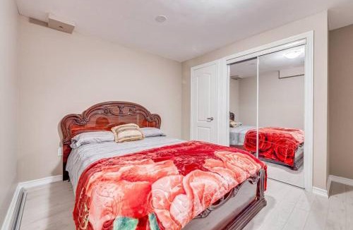 Milton Apartment | Hidden Gem: Spacious Basement