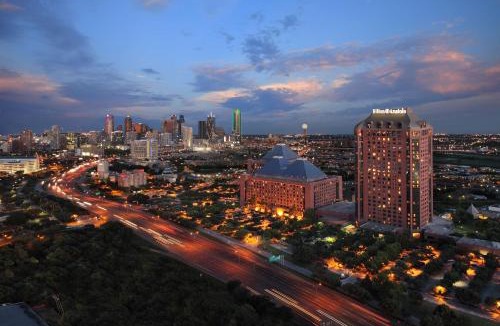 Dallas Resort | Hilton Anatole
