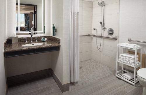 North Arlington Hotel | Hilton Arlington, TX