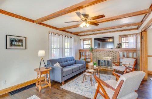 Independence House | Historic Independence Sq, Walkable 4BR/2BA Home