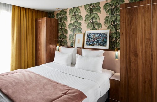 Porte-Saint-Martin Hotel | Hotel Taylor