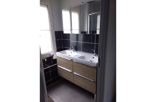 Lorient House | House