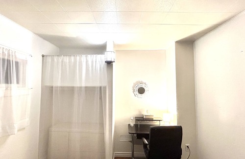 East Windsor House | Housing Albert