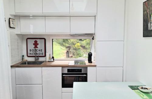 Pont-l'Abbe Apartment | Independent studio