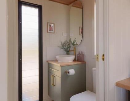 Willunga Apartment | Kalimna Tiny House. Views, Stars and Serenity in Willunga