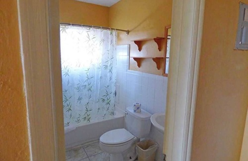 Pompano Beach Hotel | King Studio with Kitchen,Sofa Sleeper and Ocean Views
