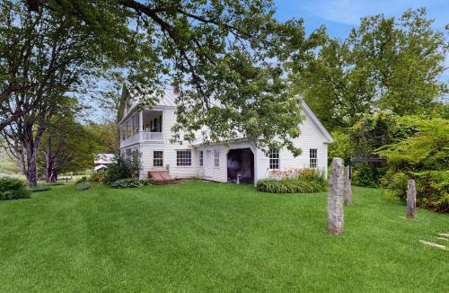 Chester House | Kingdom Valley Farmhouse
