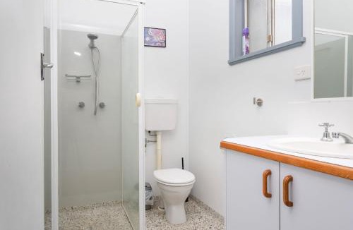Iluka Cabin | Koala Lodge Studio 2