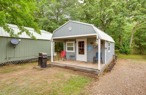 Emory Apartment | Lake Fork Studio Cabin w/Dock + Boat Ramp!