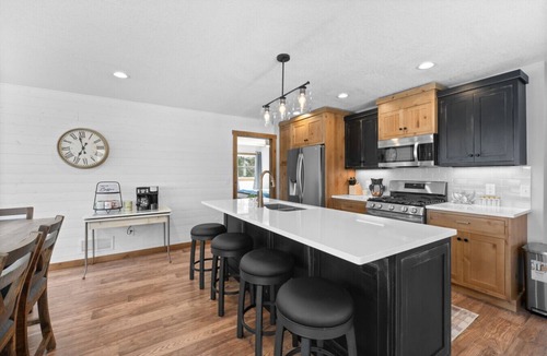 Webster House | Lakefront - Totally Remodeled