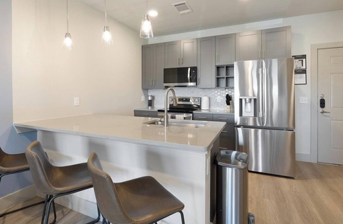 Midlothian Apartment | Landing | Incredible 1BD, Game Room, Clubhouse