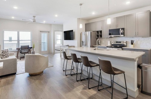 Midlothian Apartment | Landing | Modern 2BD, Clubhouse, Game Room