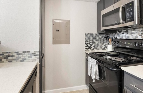 North Arlington Apartment | Landing | Spectacular 1BD, Pool