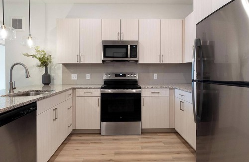 Firestone Apartment | Landing | Spectacular 1BD, Clubhouse, Gym
