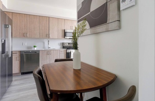 Hialeah Apartment | Landing | Stylish 2BD, Gym