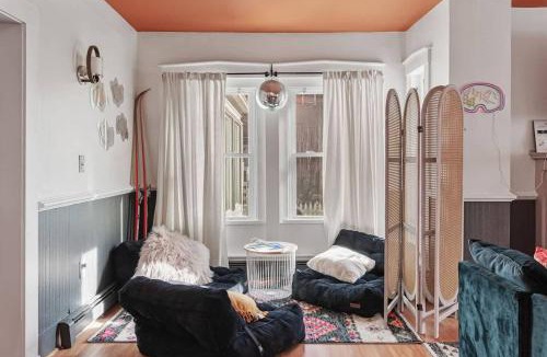 Bridgewater House | Large Killington Woodstock Area Home