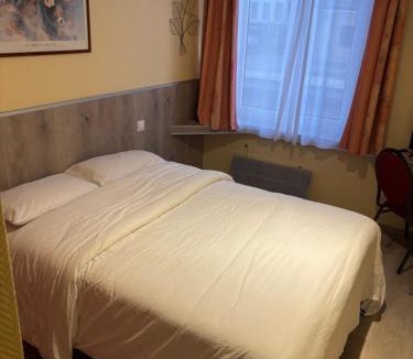 Poix-de-Picardie Hotel | Le Cardinal