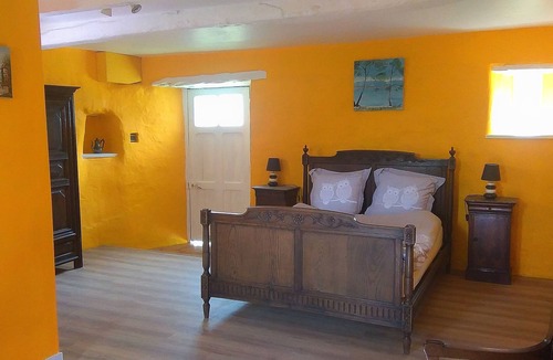 Roncey Bed & Breakfast | Le Douitel