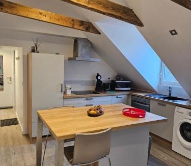 Quimper Apartment | Le petit pierre