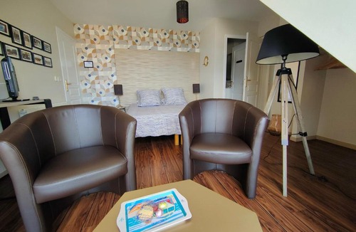 Arromanches-les-Bains Bed & Breakfast | LE RUBAN BLEU FACE A LA MER