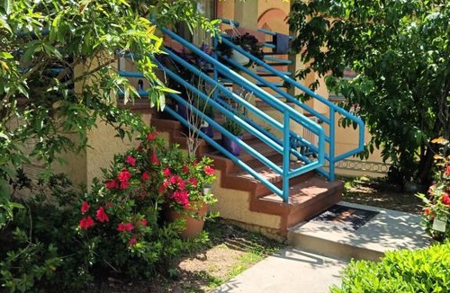 Alhambra Bed & Breakfast | Levander Cozy Home