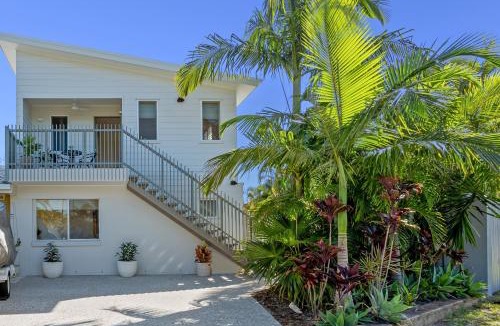 Mooloolaba Bed & Breakfast | Lillypilly Bed and Breakfast