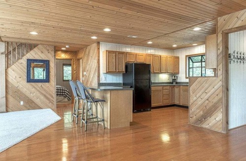 Innsbrook House | Linden Lakefront Retreat with Kayaks