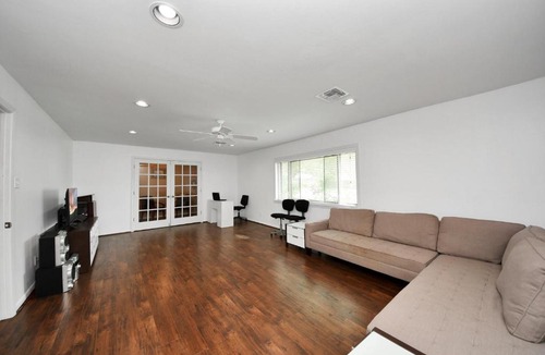Rosenberg House | Lofty Grace Home 2