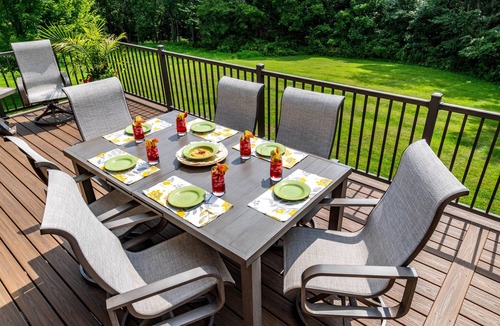 The Galena Territory House | Log Home Luxury, Comfort Defined and Moonbeam Views! Access to Owners' Club Fun!