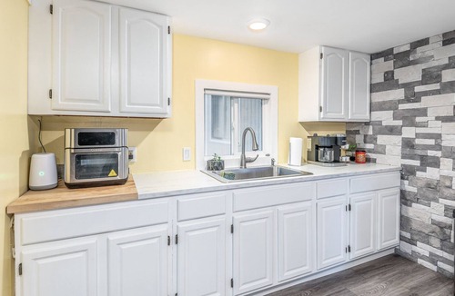 Rochester Other | Lucid Fields 10 Acres with a Stargazing Hot Tub