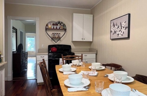 Winooski Apartment | Luxe Ski/Golf Sanctuary wYard&BBQ WalkShopDine Downtown Burlington UVMC Beaches