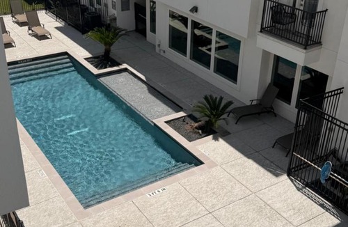 George Bush Park/Eldridge Apartment | Luxury 1BR Haven with Modern Finishes