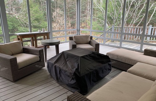 West Hartford House | Luxury 5-bedroom house in Quechee near golf and Quechee Club