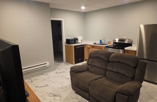 Circle Apartment | Man cave 2.0